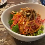 エスコバール - りんごと人参のサラダ
