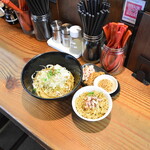 貝ガラ屋 - 料理写真:まぜソバ