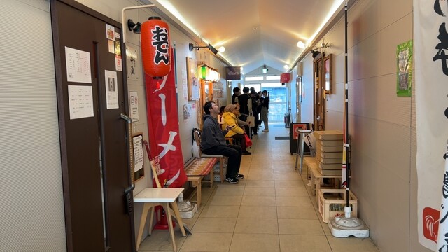 らぁ麺と肴 榊（さかき） - 鶴岡（ラーメン）の写真