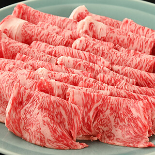 その時に美味しい上質肉をご提供。自社製品が楽しめる前菜も◎