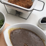 カフェ 赤い鼻 - 