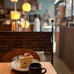 喫茶 檸檬の - スペシャリティーコーヒー(560円)
苺のスノーショート(630円)