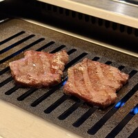 和牛とワイン 焼肉きゅうこん - 