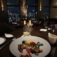 DINING & BAR TABLE 9 TOKYO - 