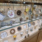 ROYAL CRYSTAL COFFEE - 