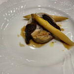 クリマ ディ トスカーナ - ⑤仔ウサギポルケッタ　ロワール白アスパラ　雲南省モリーユ　きのこモリーユのソース