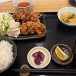 きりん - 定食全容