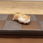 すしと天ぷら 坂本 - つぶ貝350円