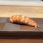 すしと天ぷら 坂本 - 天然車海老480円