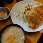 とんかつ 燕楽 - カツランチ