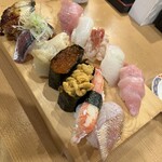 佐渡 廻転寿司 弁慶 佐渡本店 - 