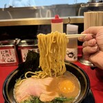 王道家直系 我道家 - 味玉ラーメン並＋チャーシューまぶし小