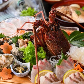 "Proudly Delivered Fresh Seafood"  
      From sea urchin to abalone and Ise lobster, we have a feast of seafood options!