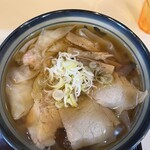 ワンタンメンの満月 酒田本店 - ワンタンメン