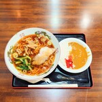 そば処 更科 - ■ セットメニュー C：中華 + ミニカレーライス、1,100円