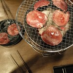 元氣七輪焼肉 牛繁 - 