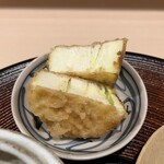 天白 - 赤茄子(熊本県産)の天麩羅
