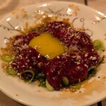 和風もつ料理 あらた - 生チレ刺し。今まで食べたやつとは比べ物にならない