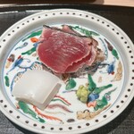 礒田 - 墨烏賊と鰹のタタキです