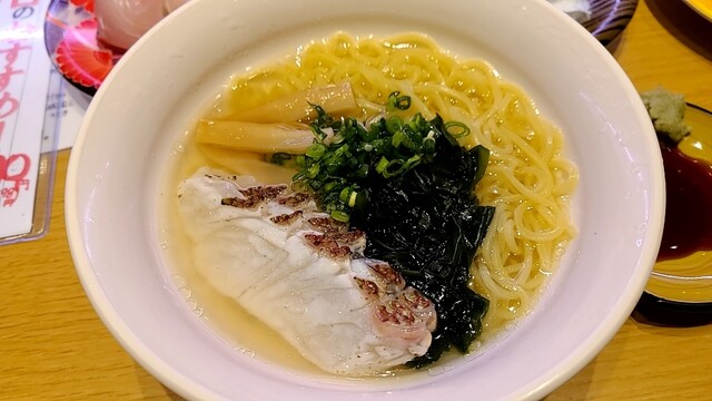 回転寿司 すしえもん 湘南モールフィル店 （SUSHIEMON） - 本