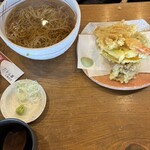 地粉や - 天ぷら蕎麦