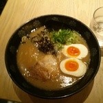 俺式 純 - 豚骨ラーメン