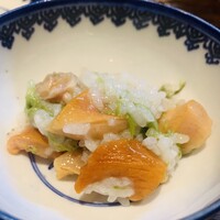 しの田 - ①【凌ぎ】
                赤貝と蕨のお粥
