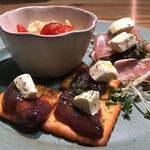 シェフの肉料理と花畑牧場チーズ Selection - 