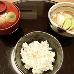 遊季の里 - 赤だし　菜飯　香の物