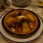 2933876 - タジン・カルハーフ（甘いチキン・シチュー）