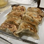 アジア料理 菜心 - 餃子