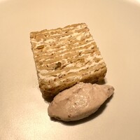 ヒカリヤ ニシ - 