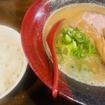 中華そば まえ田 - 料理写真: