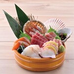 Assorted Sashimi Platter of 7 Types