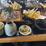 そば処 倉乃  - 結構ボリュームあります