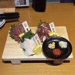 大衆馬肉酒場 うまる 博多駅筑紫口店 - 