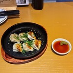 大衆馬肉酒場 うまる 博多駅筑紫口店 - 