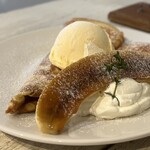 No.25 - 雨の日限定クレープ|バナナシュガークレープ