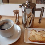 トーコーキッチン - 手作り「パンプディング」ホットコーヒー