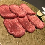 焼肉 展 - 