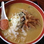 ラーメン渓流 - 味噌ラーメン大盛り（白きくらげ＋メンマ）