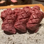 焼肉 展 - 