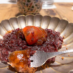 韻松亭 - 水菓子 笹巻麩万頭