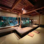 韻松亭 - 内観（カウンター）