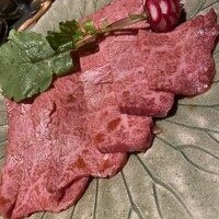焼肉 展 - 