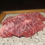 焼肉 展 - 