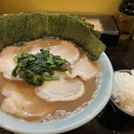 家系ラーメン ジェット家 - 