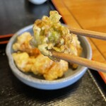 よし吉 - ひとつだけ蕗の塔の天ぷらが♪