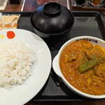 松屋 - ...期間限定「マフェ ライスセット（830円）」、アフリカ・セネガル共和国の家庭料理。。