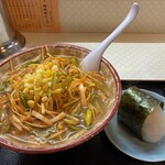 六角茶屋 - ネギ味噌ラーメンとおにぎり